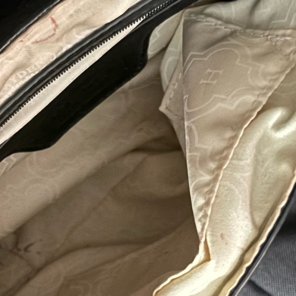 Hayden Harnett Alissa Black Crossbody/Shoulder Bag - Picture 14 of 15